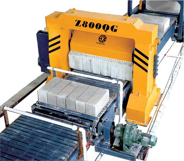 陶(tao)粒自保(bǎo)溫砌塊(kuai)生産線(xian)設備